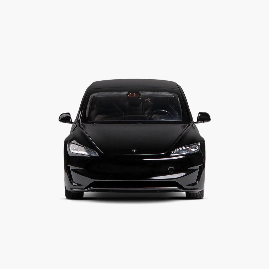 Model 3 Die-Cast Model 1:18 Scale